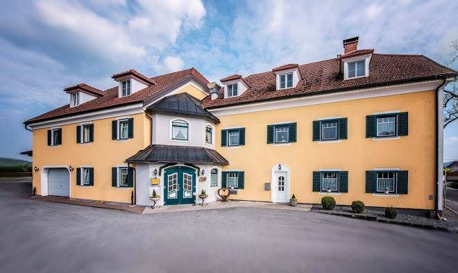 Gasthof wirt z'weissau