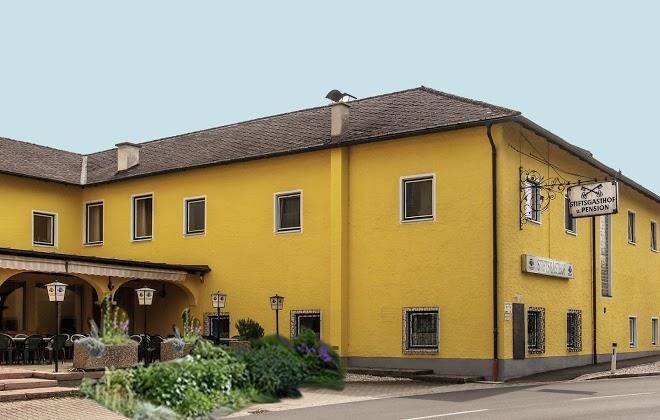 Stiftsgasthof hochburg
