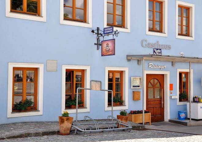 Gasthaus reisinger & tankstelle