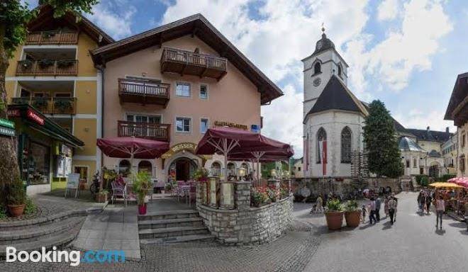 Hotel Gasthof Weiser Bar Image