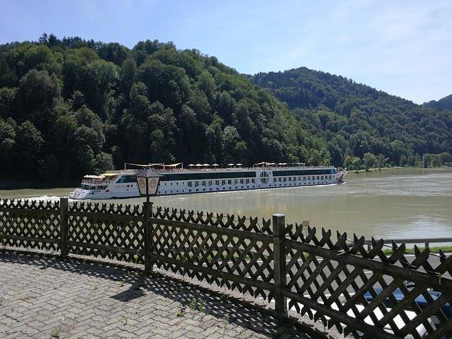 Hotel zu post