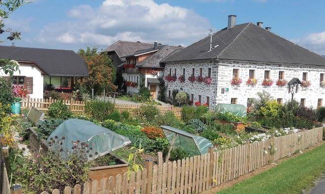 Bauernhof fischer