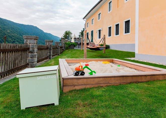 Wesenufer Hotel & Seminarkultur An Der Donau Image