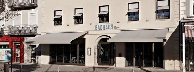 Badhaus bad hall