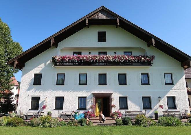 Pension zenzlgut