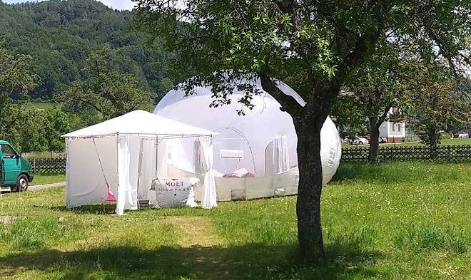 Bubble tent hotel
