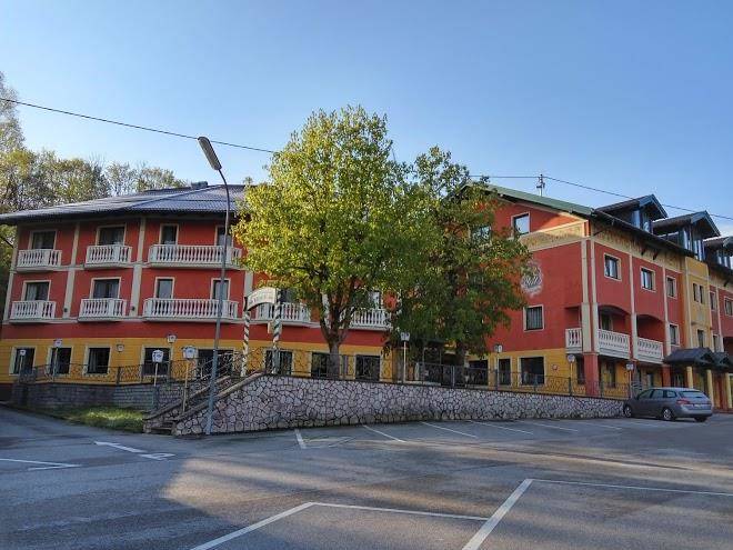 Hotel weinberg gmbh