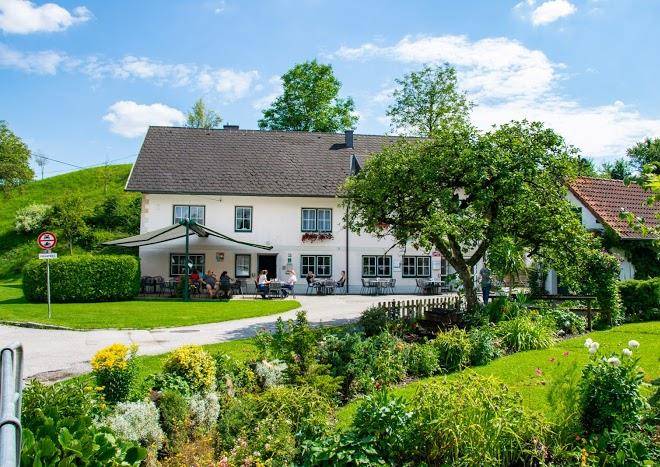 Familie berger privatzimmer & mostschank