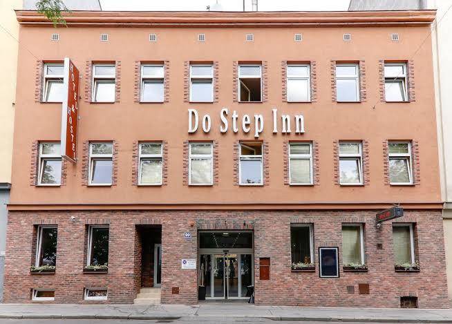 Do step inn