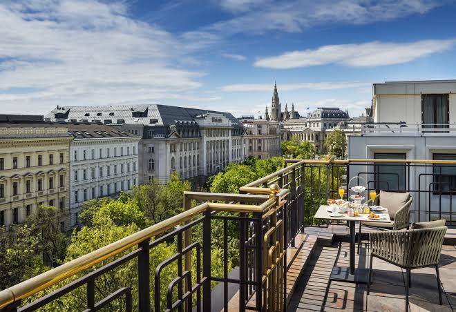 Hilton vienna plaza