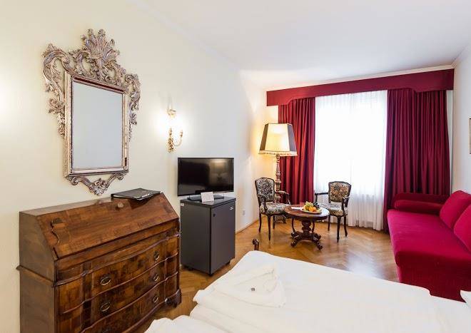 Hotel royal