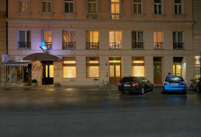 Starlight suiten hotel wien salzgries