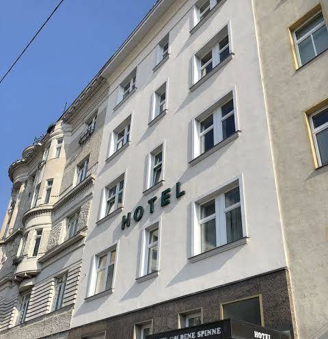 Hotel goldene spinne