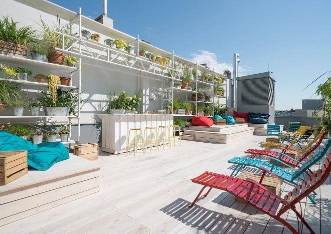 Ruby marie hotel & bar