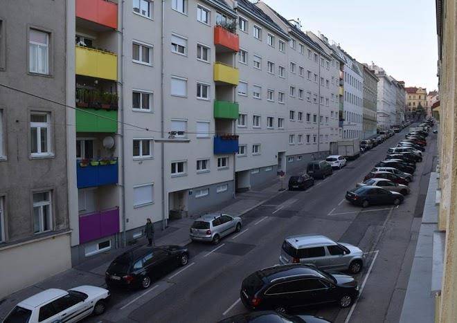 Simona Large Comfort Schonbrunn Image