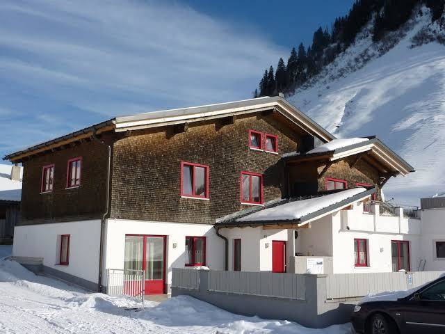 Haus emilia am faschinajoch 1500 m