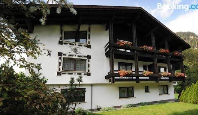 Haus karin