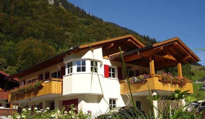 Haus telisia