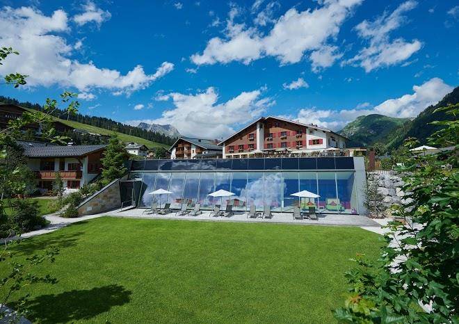 Hotel austria lech georg strolz gmbh