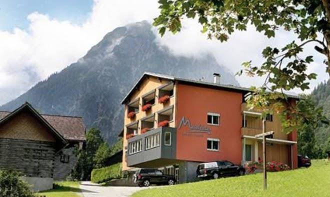Hotel garni madrisa