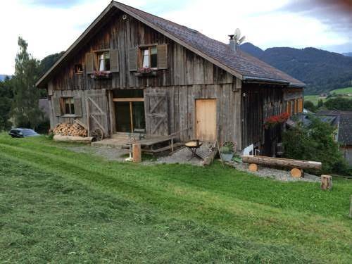 Evelyn's hutte
