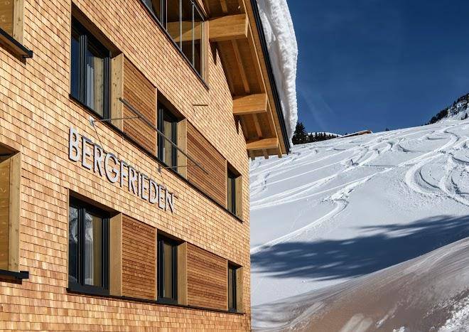 Hotel Bergfrieden Restaurant Almstuble Image