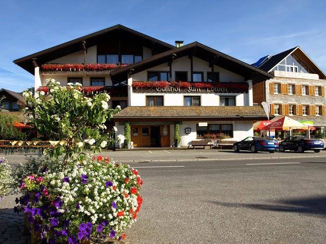 Hotel lowen lingenau