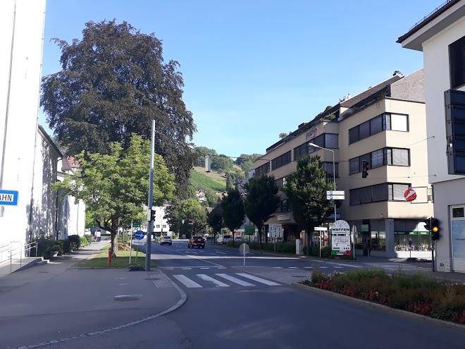 Hotel post