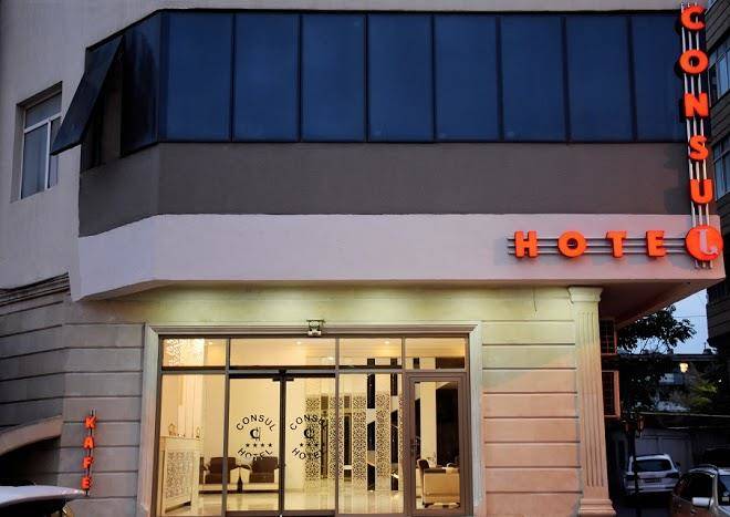 Consul hotel