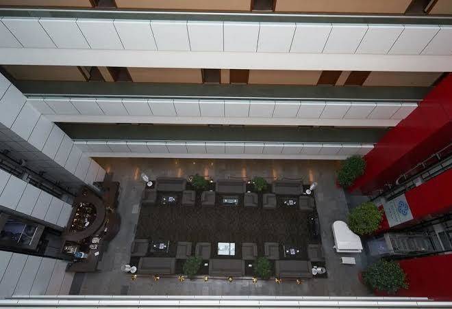 Crossway hotel baku