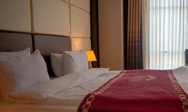Rich hotel baku
