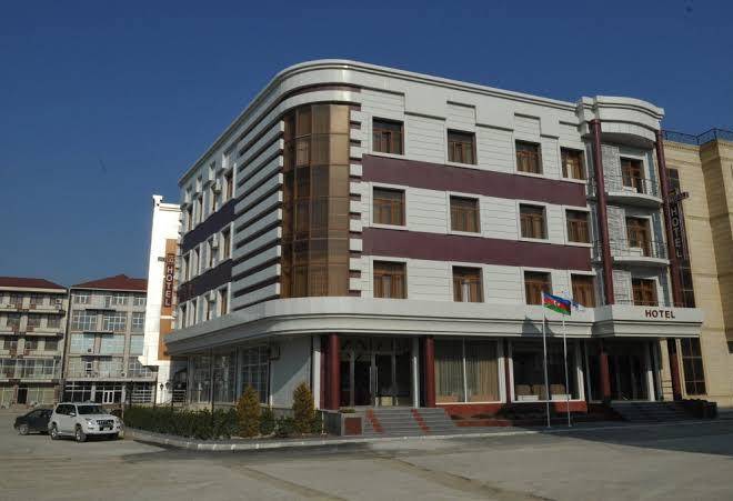 Royal hotel