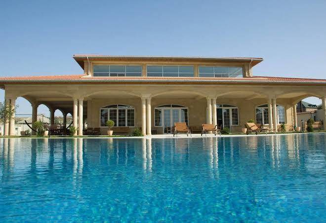 Sea breeze resort