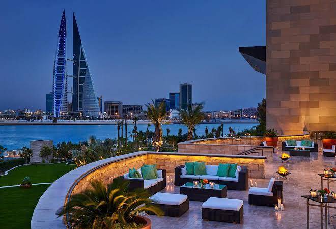 Four seasons hotel bahrain bay