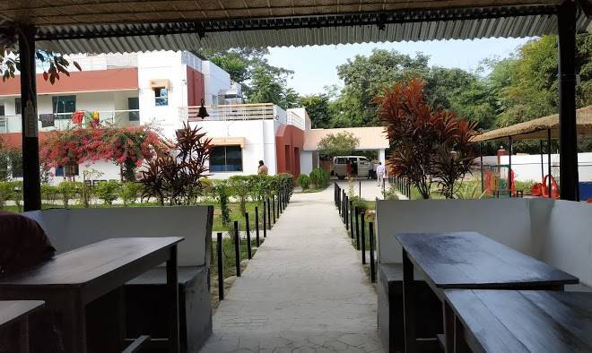 Almas hotel