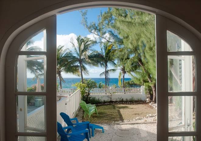 Coconut Bay Green Garden Image