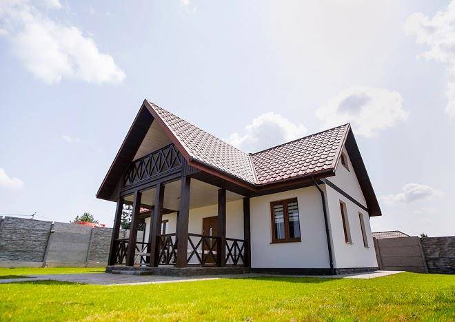 Kottedzh s russkoy baney
