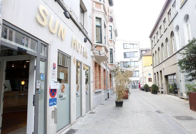 Sun hotel