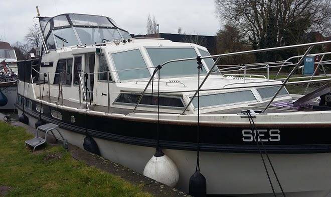 Boat&breakfast slapen op water