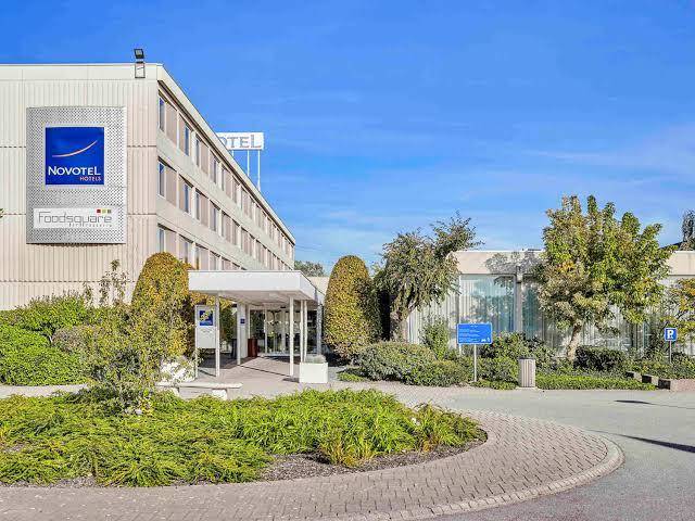 Hotel Novotel Antwerpen Image