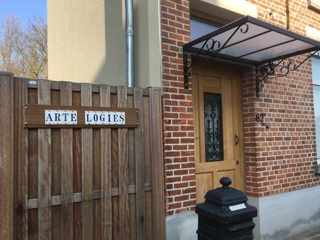 Artelogies