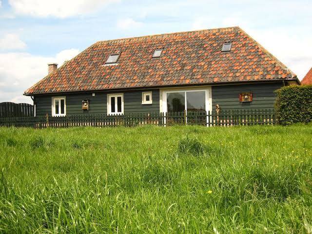 Charming holiday home in zele near the forest
