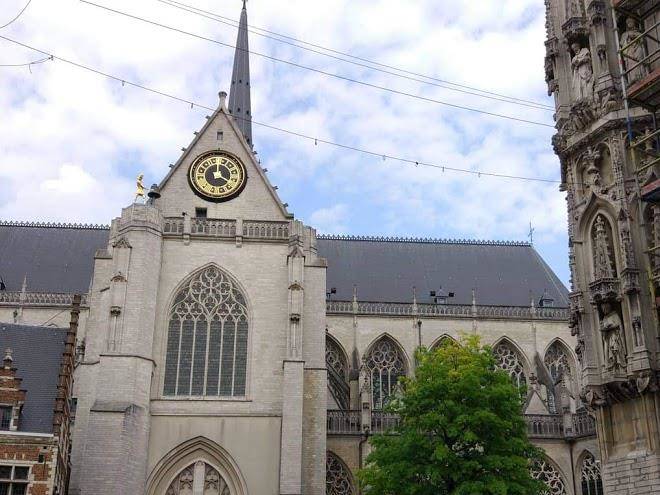 Sint maartenshousing