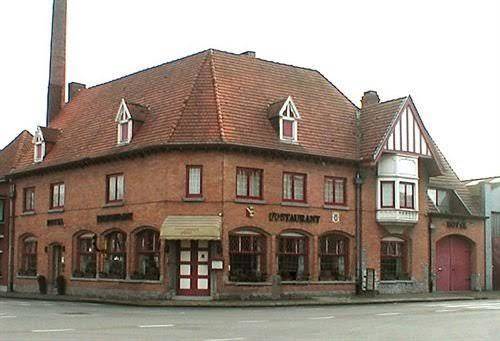 Anna's place