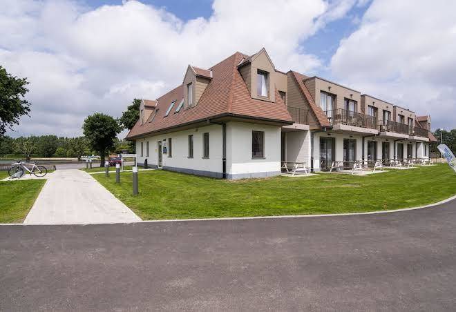 Holiday suites jabbeke klein strand