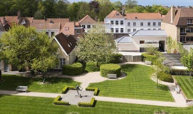 Hotel Dukes' Palace Image