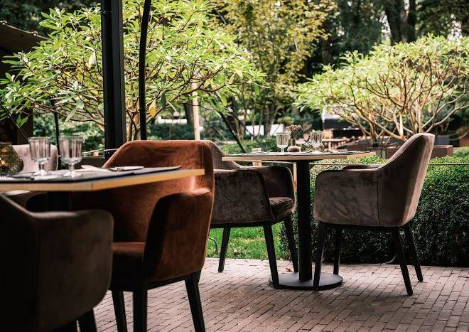 In The Mood Dinner In The Park Image