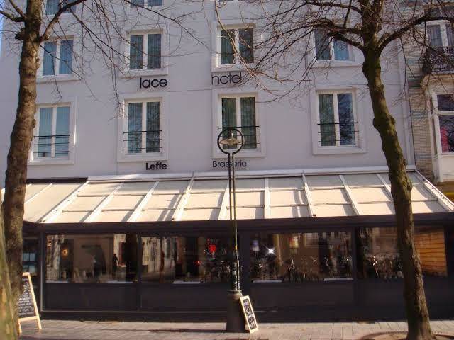 Lace hotel