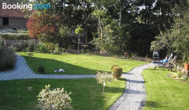 Au Pont D'arcole Image