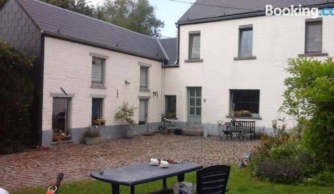 B&b Le Coteau Du Buzet Image